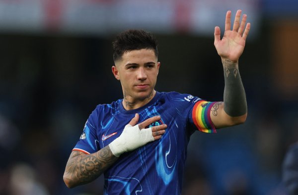 Enzo: Tôi không thể theo kịp Premier League trong năm đầu tiên gia nhập Chelsea, bây giờ tôi đang đạt được mục tiêu của mình