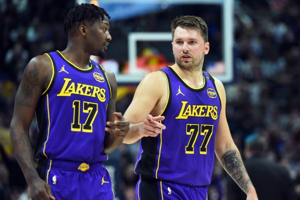 Hỗ trợ Durant trong mùa mới! Người chơi cũ của Lakers Smith: Sau khi xác nhận tham gia Rockets, Doncic đã gửi một tin nhắn văn bản để chúc mừng tôi