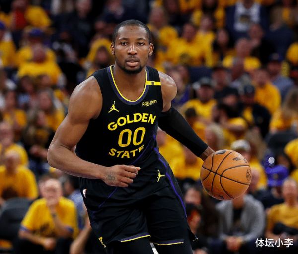 Hai dấu hiệu và hai lần giật đã đạt được qua đêm! Người chơi cũ của Lakers rời khỏi NBA và Kumingga của Warriors đã mở ra những tiến bộ mới